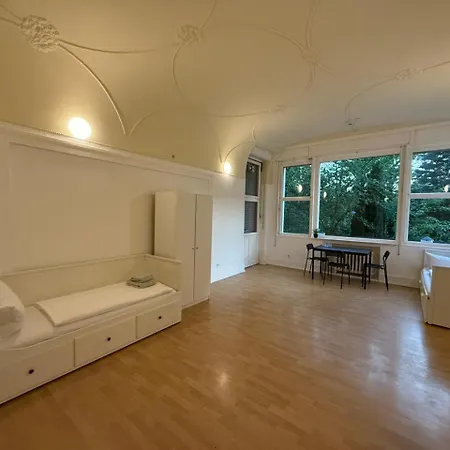 Hostel Apartment Monteurzimmer Solingen * Solingen
